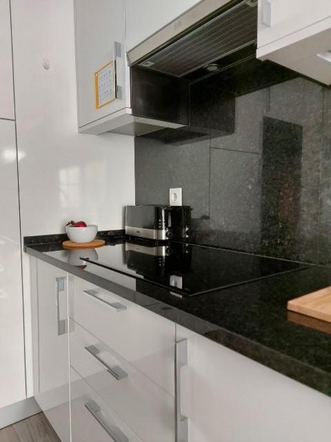 Girassol - Bright, Modern, Well Located Apartment Olhao Bagian luar foto