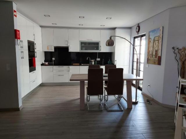Girassol - Bright, Modern, Well Located Apartment Olhao Bagian luar foto